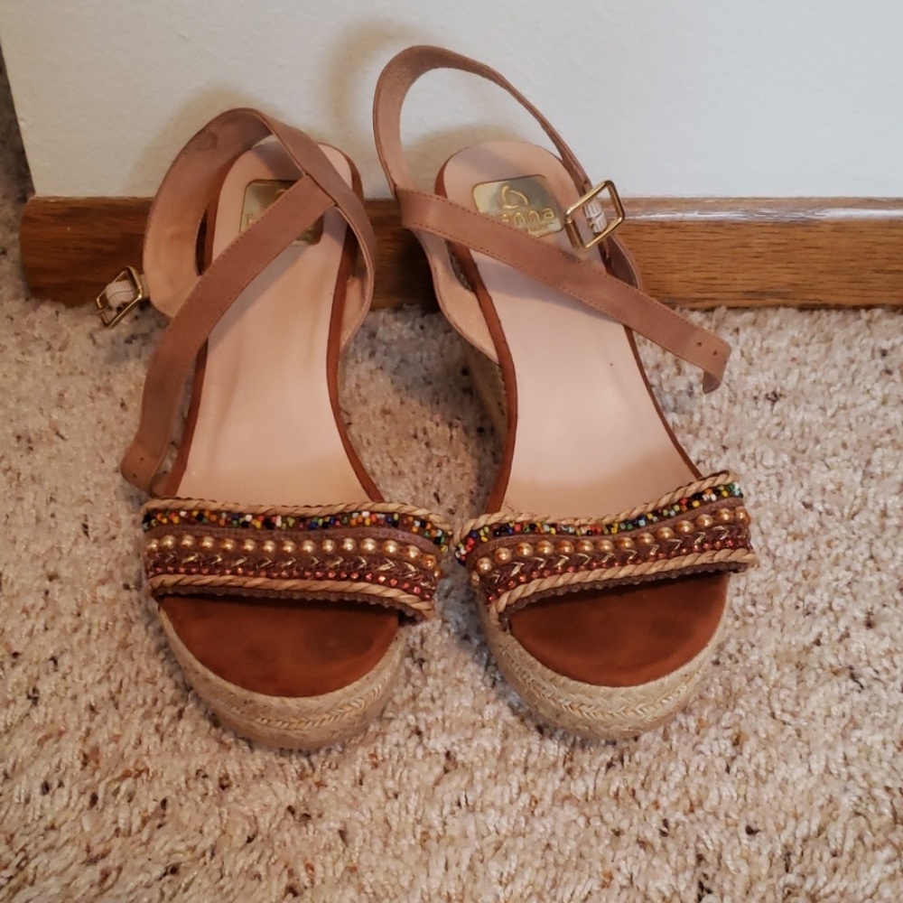 Kanna Wedge Sandals